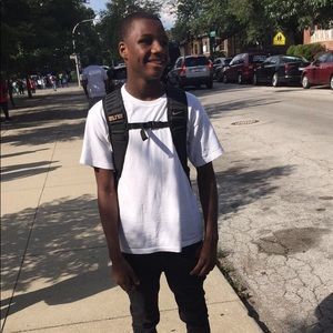 Meet your Posher, Kenneth